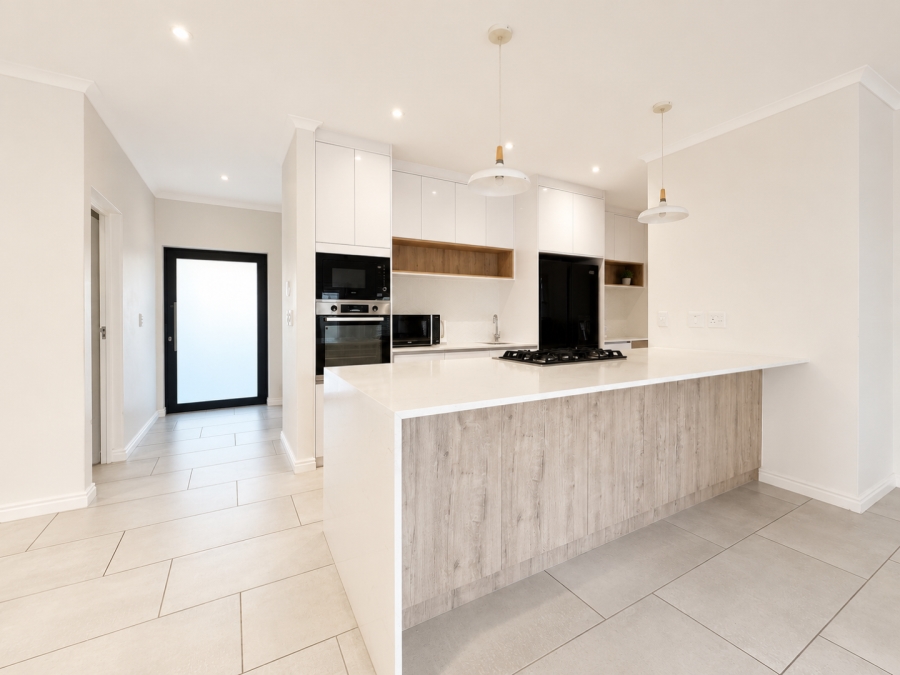 4 Bedroom Property for Sale in Sandown Western Cape